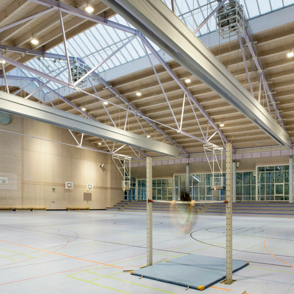 Sporthalle Beleuchtung